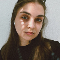 Фотография репетитора Тиванова Юлия Андреевна