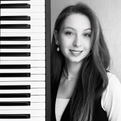 Фотография репетитора Орлова Мария Игоревна