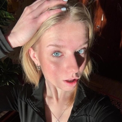 Фотография репетитора Воронова Анастасия Васильевна