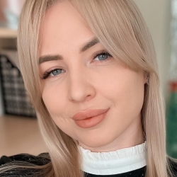 Фотография репетитора Адодина Анастасия Викторовна