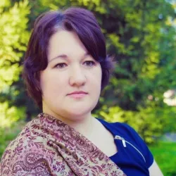 Фотография репетитора Попова Ирина Чеславовна