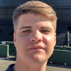 Фотография репетитора Романченко Никита Сергеевич