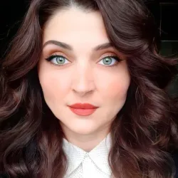 Фотография репетитора Ибрагимова Нурият Магомед-гаджиевна