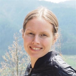 Фотография репетитора Ибрагимова Валерия Олеговна