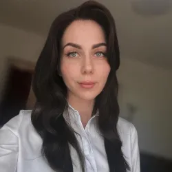 Фотография репетитора Ищенко Екатерина Евгеньевна