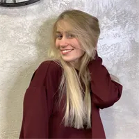 Фотография репетитора Тихонова Арина Леонидовна