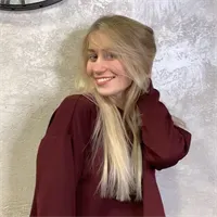 Фотография репетитора Тихонова Арина Леонидовна