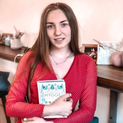 Фотография репетитора Лоншакова Анастасия Анатольевна