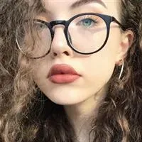 Фотография репетитора Приходько Арина Викторовна