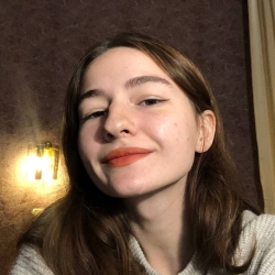 Фотография репетитора Пронина Диана Александровна