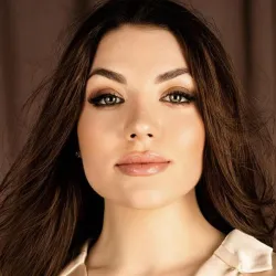 Фотография репетитора Парастаева Зарина Сарматовна