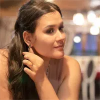 Фотография репетитора Лобанова Алена Константиновна