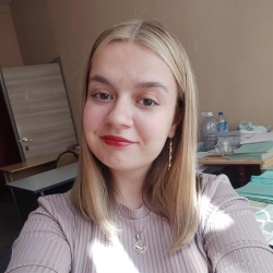 Фотография репетитора Лавриненко Алена Дмитриевна