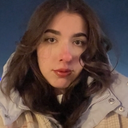 Фотография репетитора Рустамова Милана Рустамовна