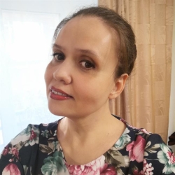 Фотография репетитора Шестакова Елена Владимировна