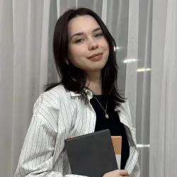 Фотография репетитора Иванова Диана Сергеевна