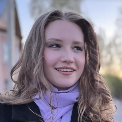 Фотография репетитора Калинина Юлия Андреевна