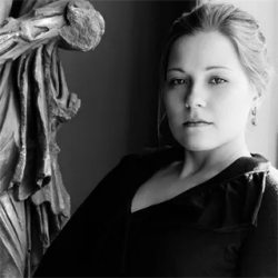 Фотография репетитора Исаева Ксения Алексеевна