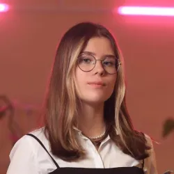 Фотография репетитора Мезенцева Анастасия Михайловна