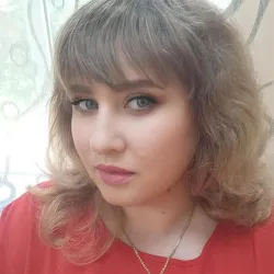 Фотография репетитора Летовальцева Юлия Олеговна