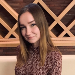 Колесникова Анна Александровна