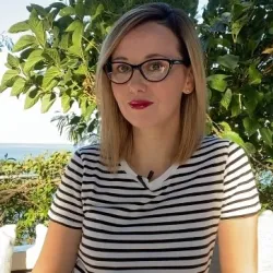 Фотография репетитора Гайнутдинова Карина Наилевна