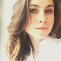 Фотография репетитора Попова Евгения Алексеевна