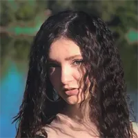 Фотография репетитора Бабаева Мария Евгеньевна