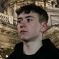 Фотография репетитора Лапшинов Максим Евгеньевич