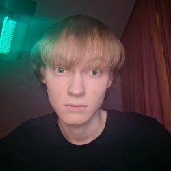 Фотография репетитора Новиков Артём Николаевич