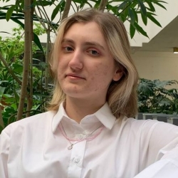 Фотография репетитора Валуева Анастасия Владиславовна