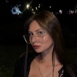 Фотография репетитора Фонарева Кристина Анатольевна