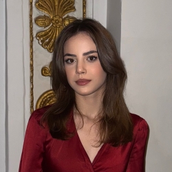 Фотография репетитора Первушина Майя Владимировна