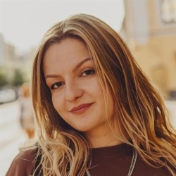 Фотография репетитора Мацуева Карина Ивановна