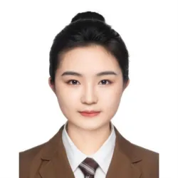 Фотография репетитора Чжан Мэйни 