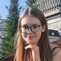 Фотография репетитора Харитонова Александра Сергеевна