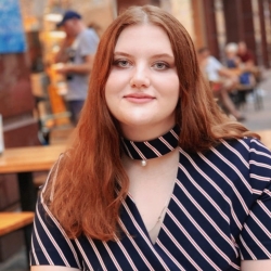 Фотография репетитора Васильева Марина Андреевна