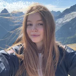 Фотография репетитора Олейник Ангелина Дмитриевна