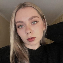 Фотография репетитора Деменкова Александра Игоревна