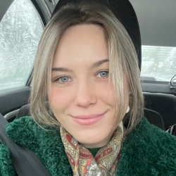 Фотография репетитора Никитина Алина Дмитриевна