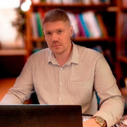 Фотография репетитора Коняев Роман Валерьевич