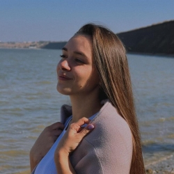 Фотография репетитора Савченко Карина Ивановна