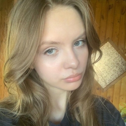 Фотография репетитора Казначеева Елизавета Сергеевна