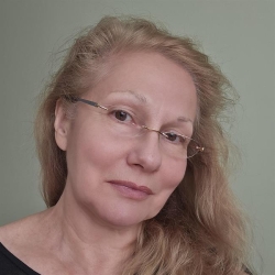 Фотография репетитора Михайлова Елена Артуровна