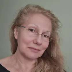 Фотография репетитора Михайлова Елена Артуровна