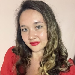 Фотография репетитора Шакирова Регина Рамилевна