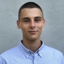 Фотография репетитора Попов Денис Игоревич