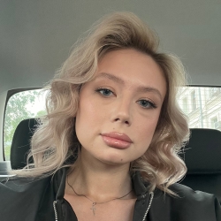 Фотография репетитора Жосанова Александра Константиновна