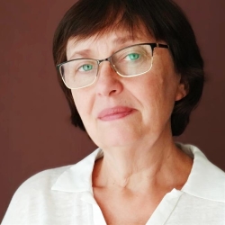 Фотография репетитора Алексеенко Елена Юрьевна