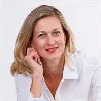 Фотография репетитора Маслова Анастасия Андреевна